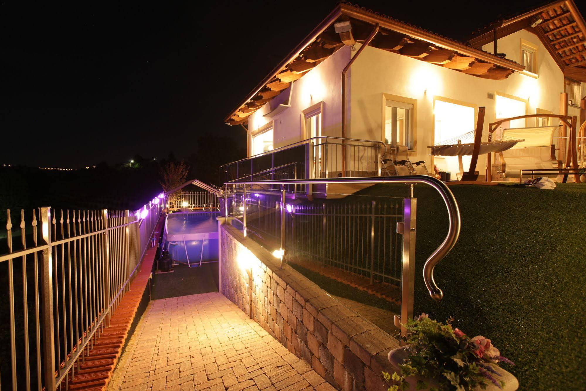 Wellness Suite Na' Canuna' Roddi Ngoại thất bức ảnh